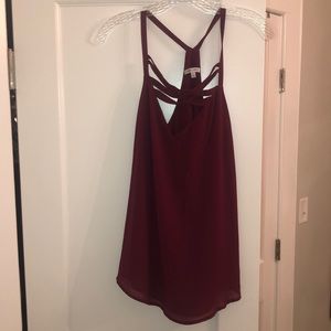 Large criss cross maroon tank